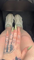 Custom press on nail set