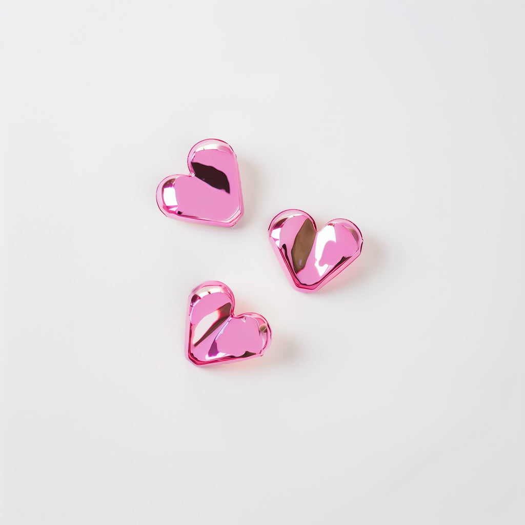 DOLL UP WITH DOLLUXE